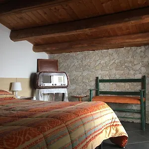 Araba Fenice Bed & Breakfast